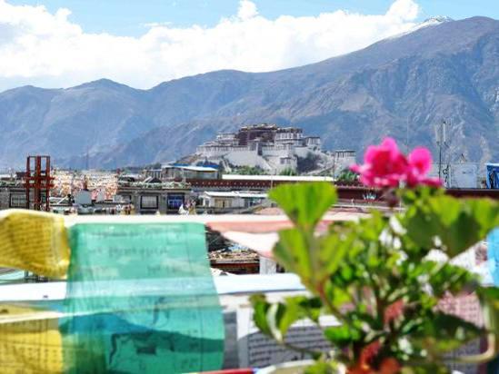 Tashitakge Hotel Lhasa Eksteriør billede