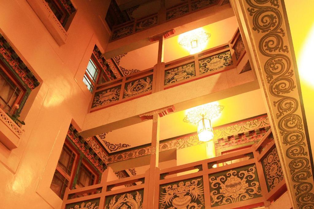 Tashitakge Hotel Lhasa Eksteriør billede