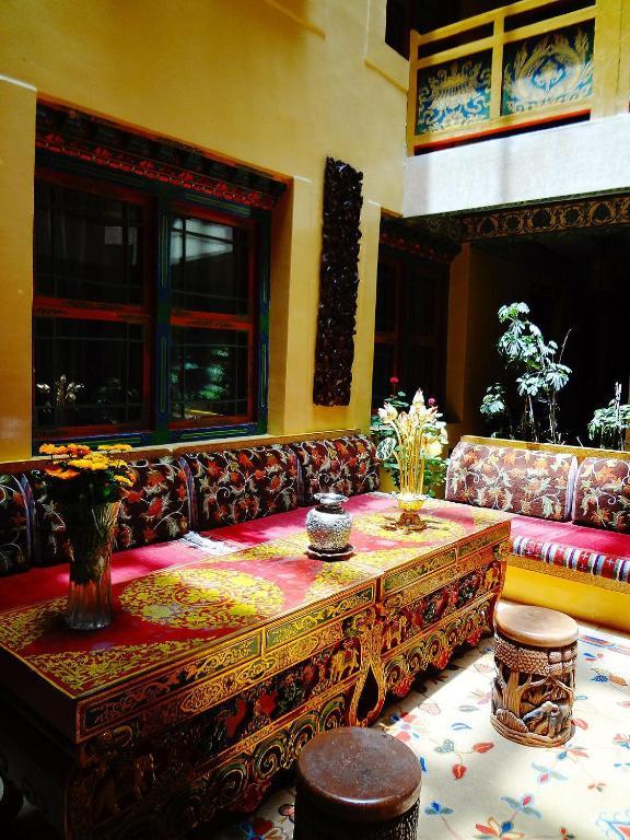 Tashitakge Hotel Lhasa Eksteriør billede